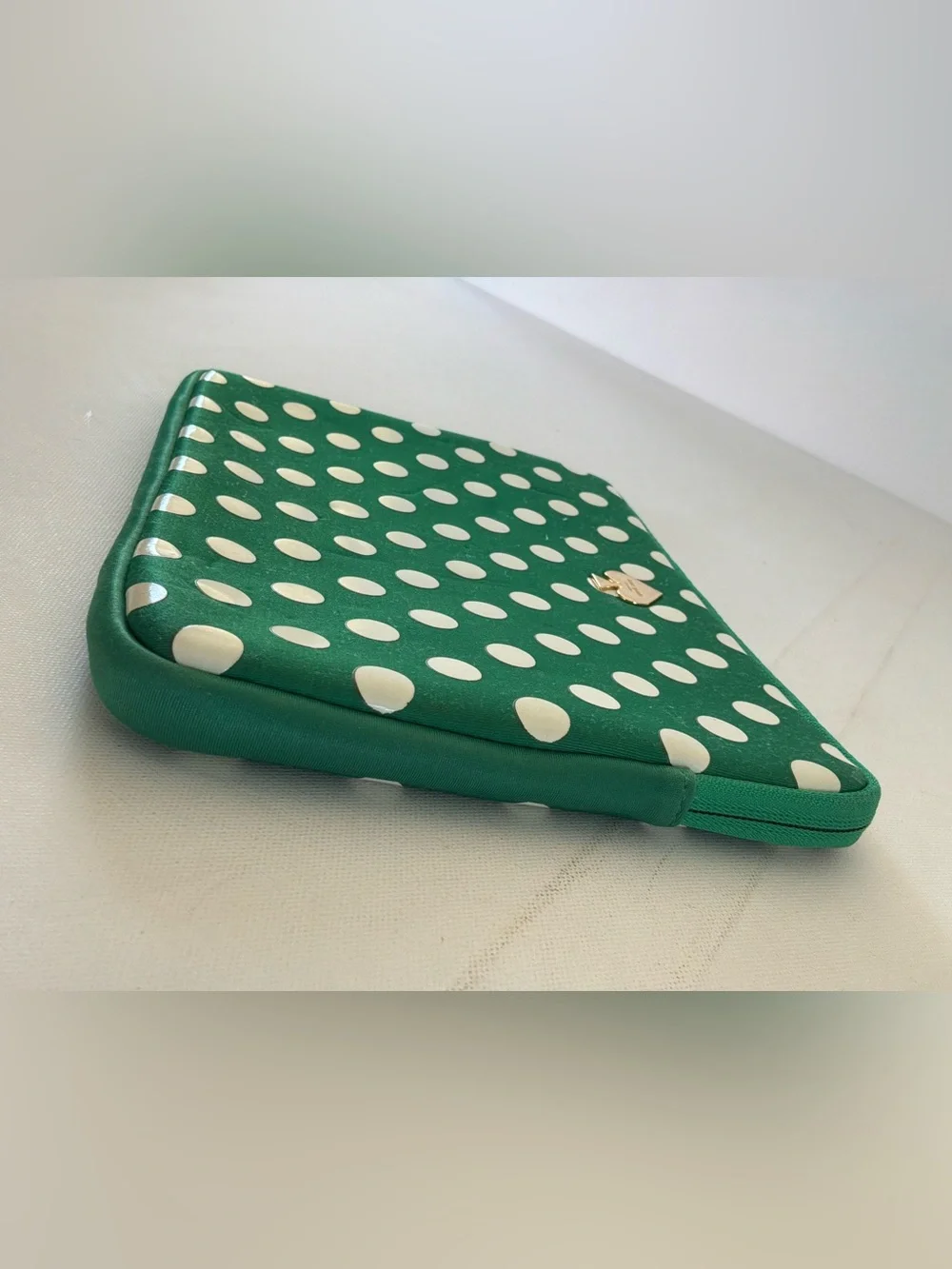 Kate Spade New York Green White Polka Dot Padded Tablet Sleeve E-Reader Case